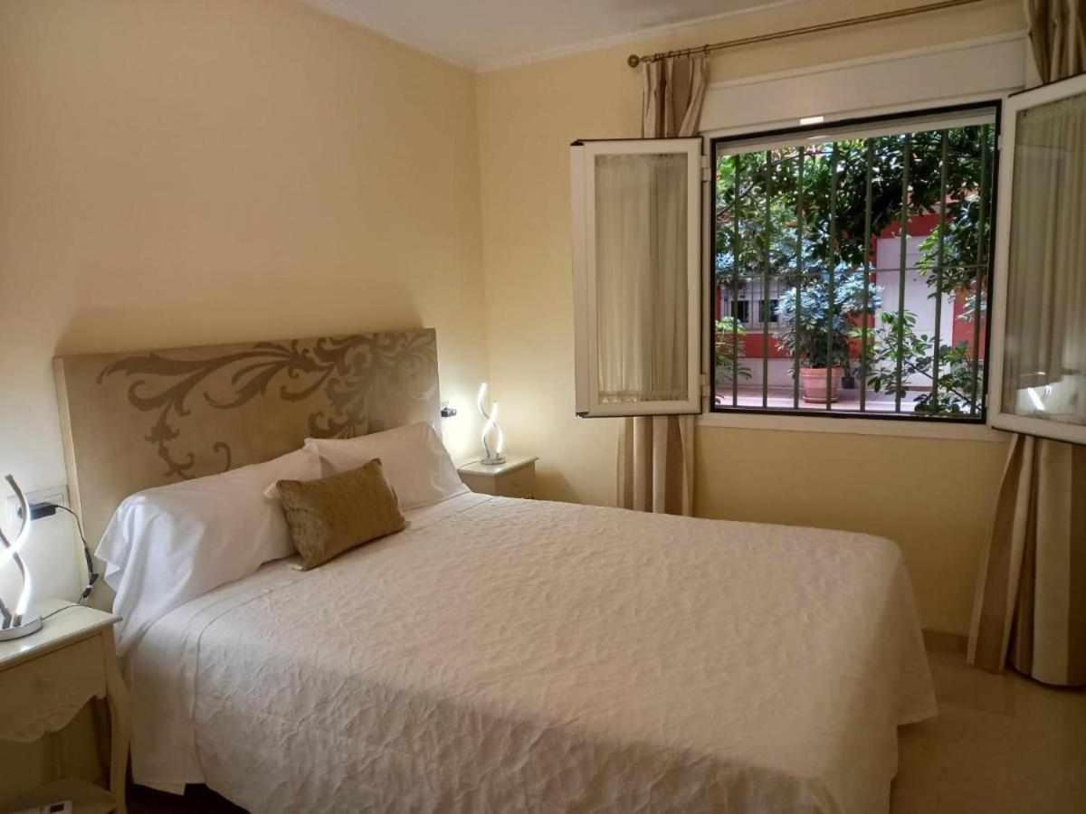 Apartamento Sauceda 7 Севиля Екстериор снимка